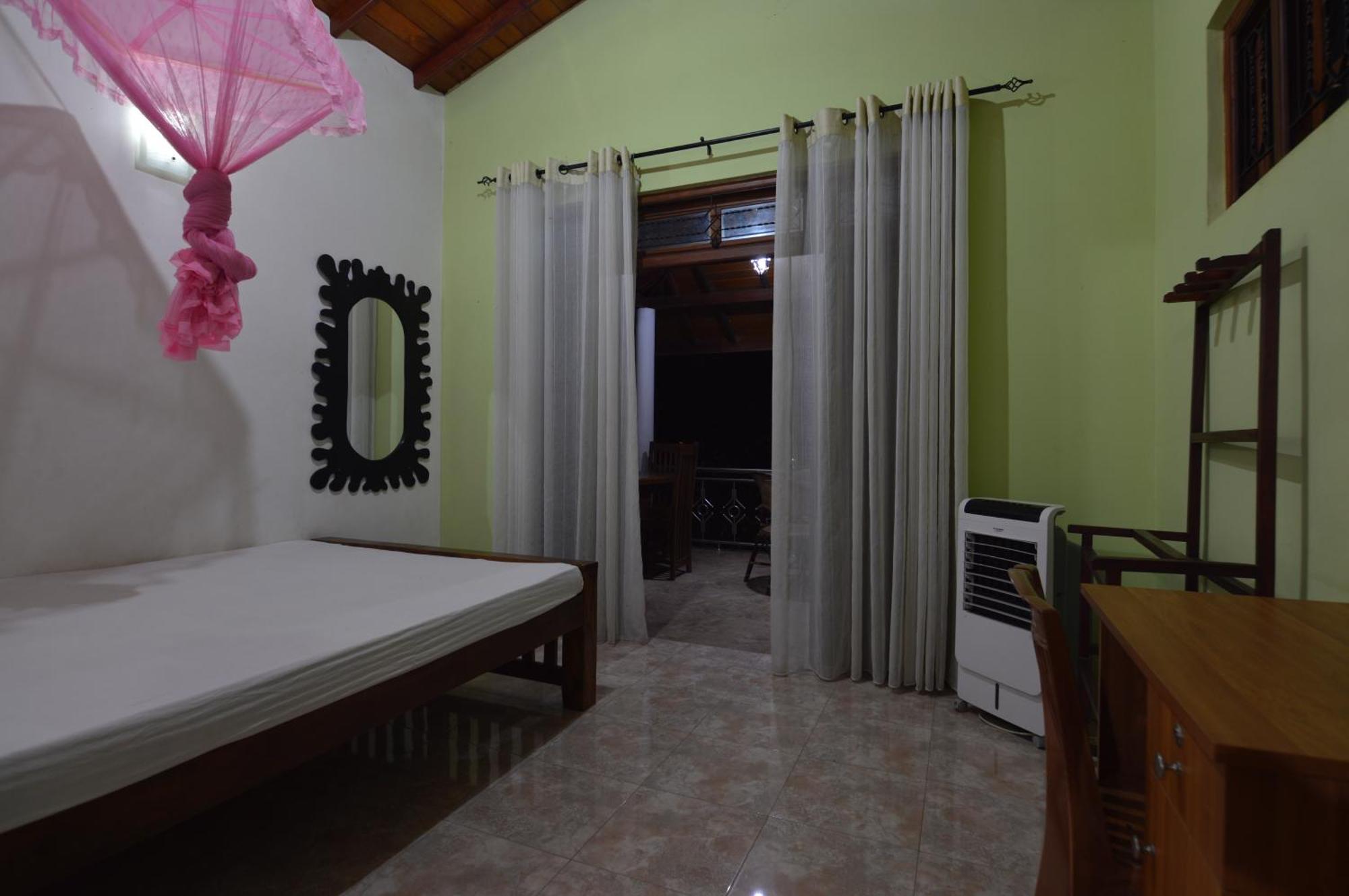 Binara Home Stay Polonnaruwa Exterior photo
